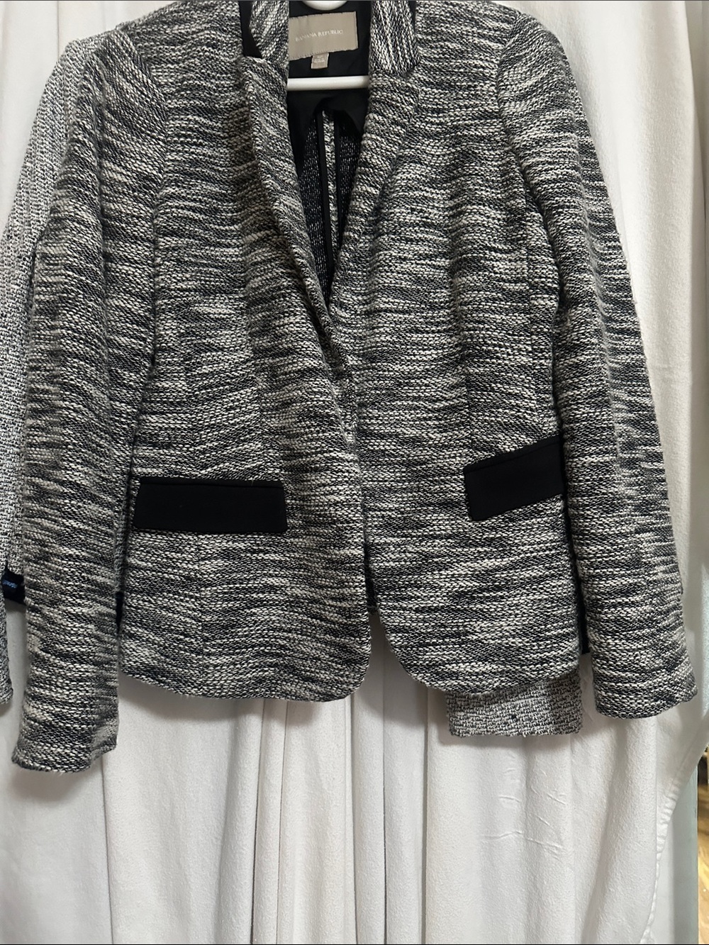 Ann Taylor Black and White Marled Knit Bouclé Blazer